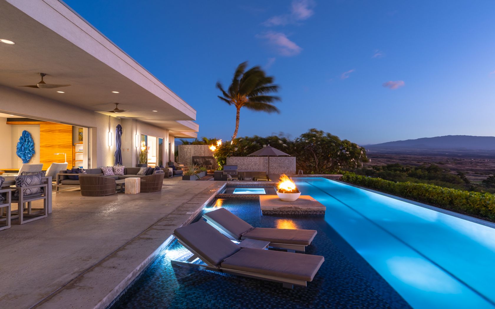 Pool with Mauna Loa views